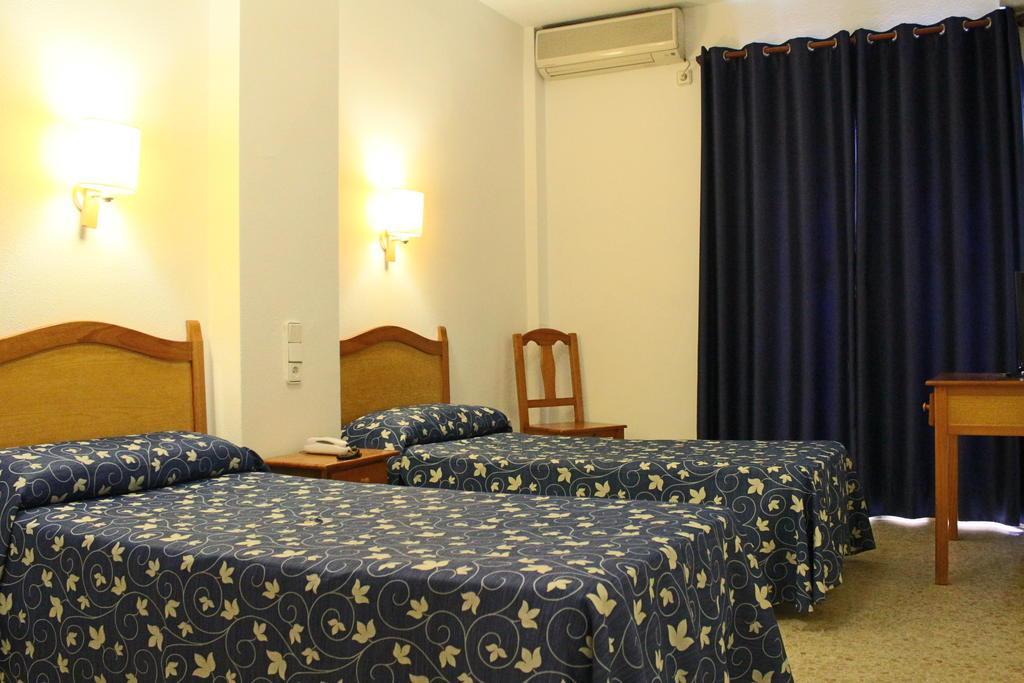 Hotel Internacional Benidorm Kültér fotó