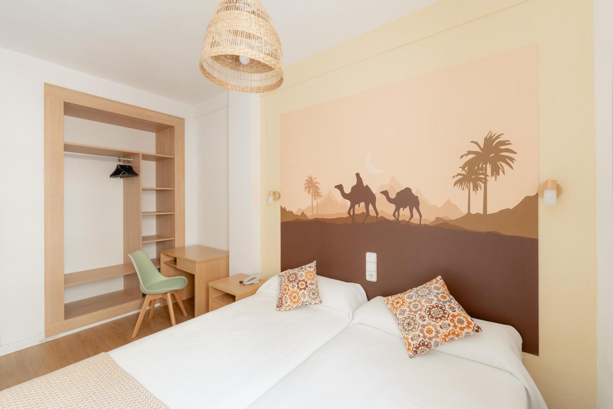 Hotel Internacional Benidorm Kültér fotó